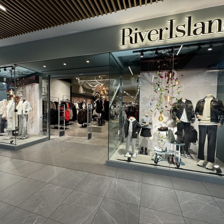 river island 4